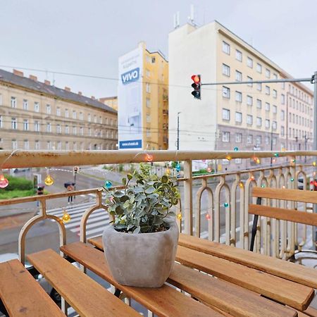 Charming Old Town Family Retreat Apartment Bratislava Exterior photo